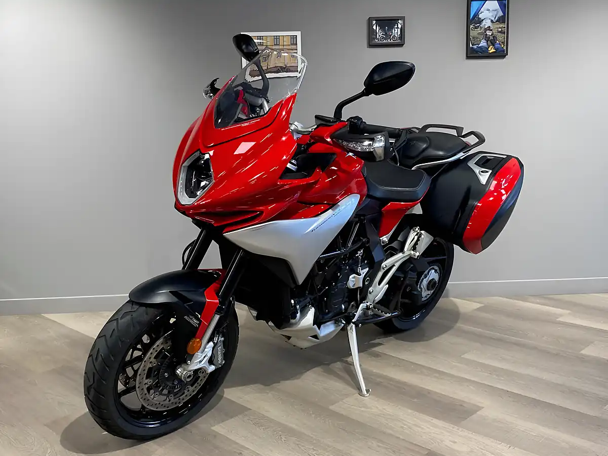 Used 2020 Mv Agusta Turismo Veloce Lusso - Interior and Exterior details 4