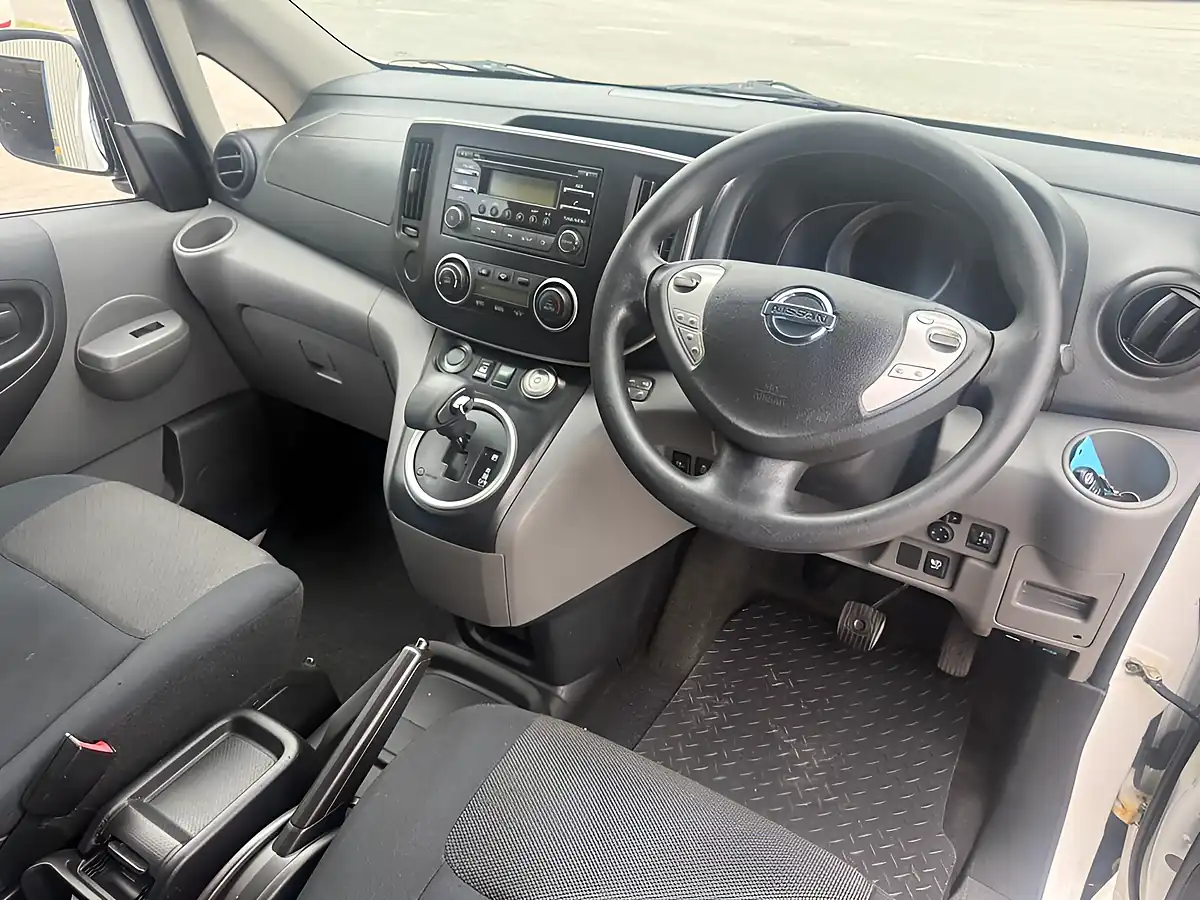 Used 2020 Nissan E-NV200 Acenta White - Interior and Exterior details 17