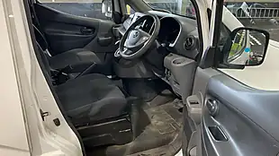 Used 2020 Nissan e-NV200 Acenta White - Interior and Exterior details 12