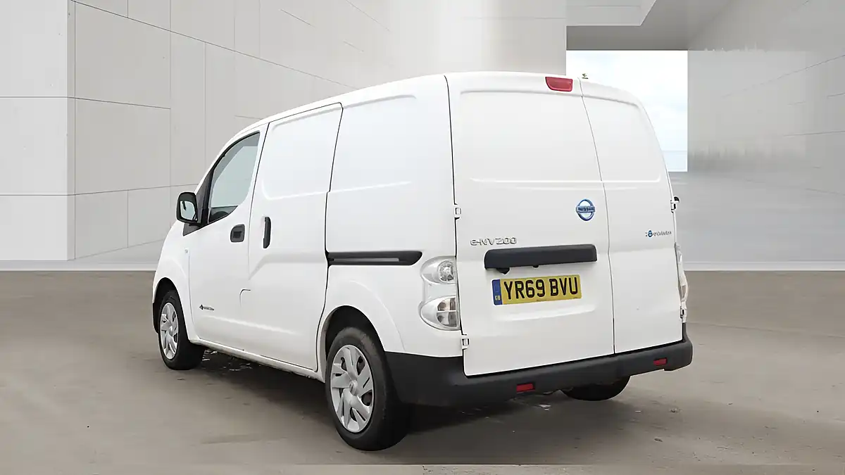 Used 2020 Nissan e-NV200 Acenta White - Interior and Exterior details 3