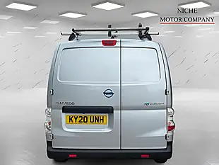 Used 2020 Nissan e-NV200 Tekna Silver - Interior and Exterior details 18