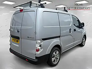 Used 2020 Nissan e-NV200 Tekna Silver - Interior and Exterior details 5