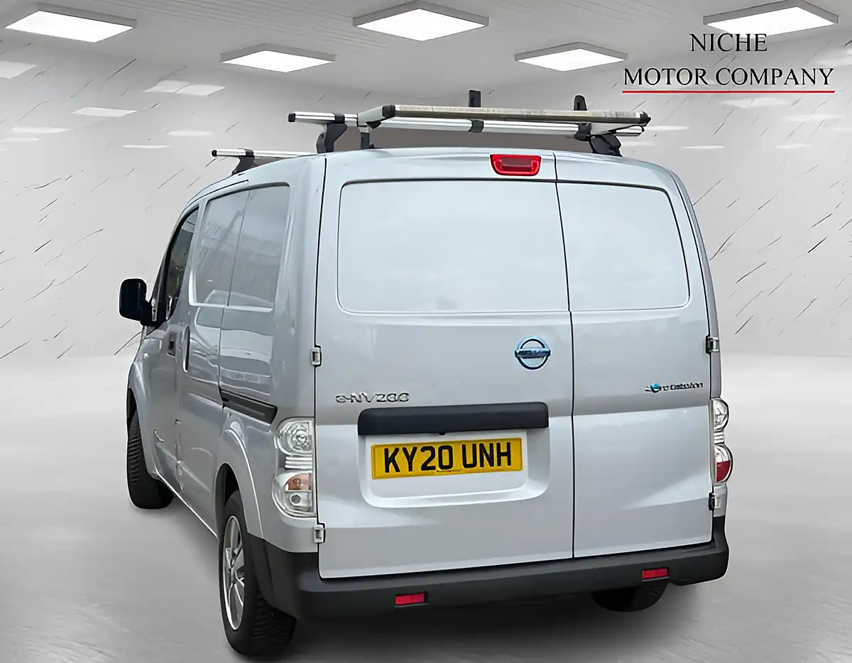 Used 2020 Nissan e-NV200 Tekna Silver - Interior and Exterior details 6