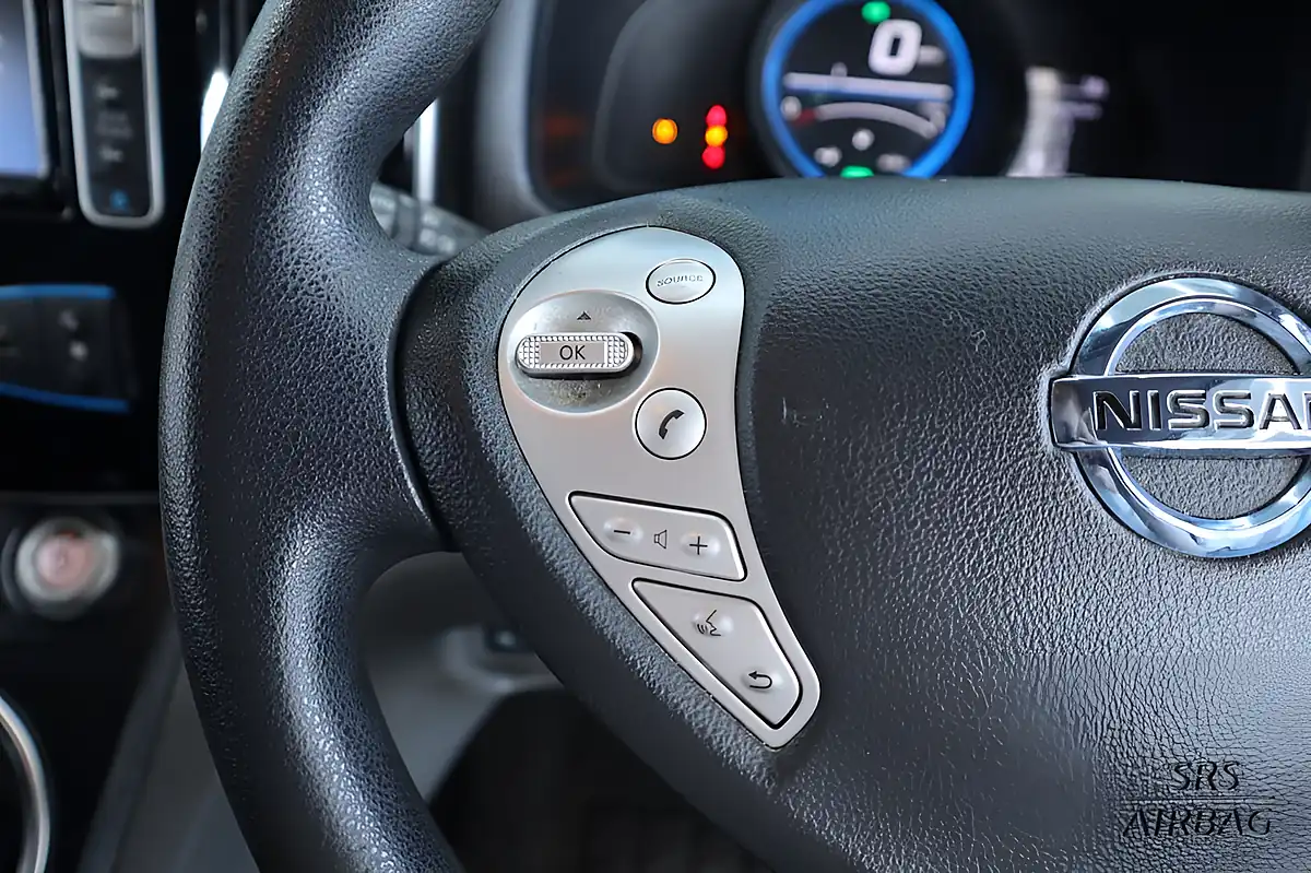 Used 2020 Nissan E-Nv200 Tekna White - Interior and Exterior details 16