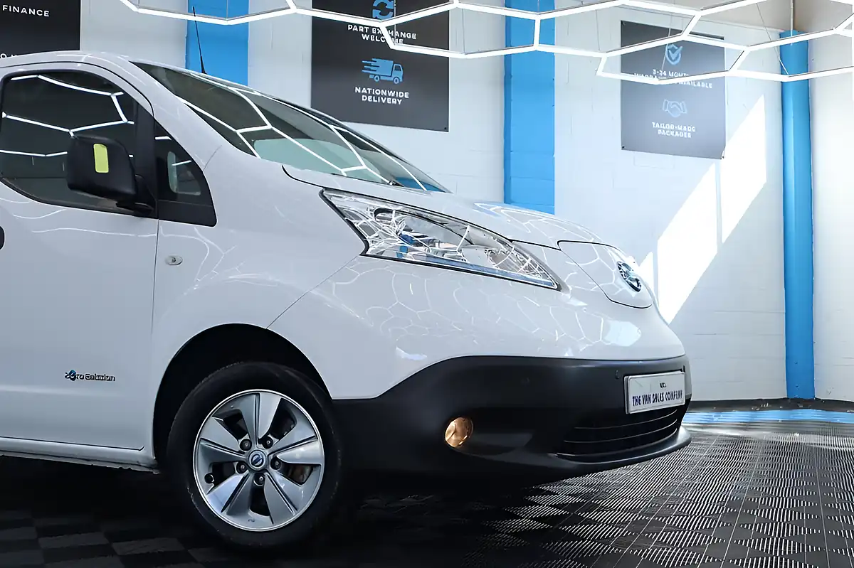 Used 2020 Nissan E-Nv200 Tekna White - Interior and Exterior details 2