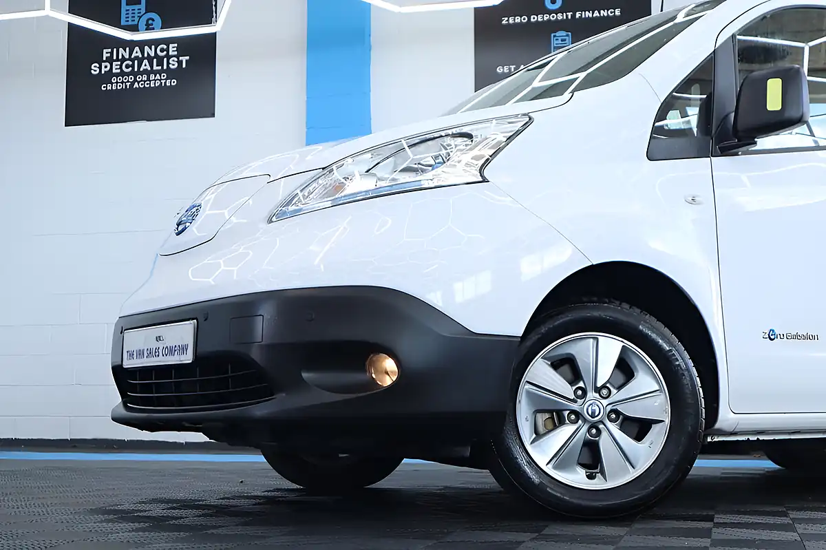 Used 2020 Nissan E-Nv200 Tekna White - Interior and Exterior details 6