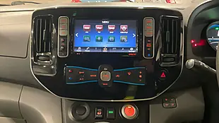 Used 2020 Nissan E-NV200 Tekna White - Interior and Exterior details 12