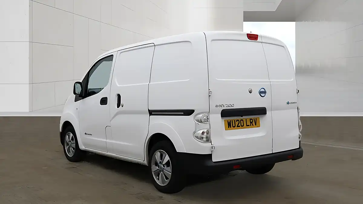 Used 2020 Nissan E-NV200 Tekna White - Interior and Exterior details 3