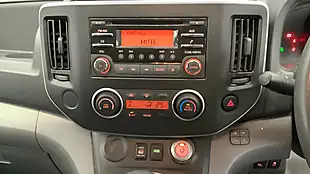 Used 2020 Nissan e-NV200 Visia White - Interior and Exterior details 10
