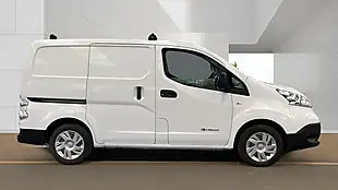 Used 2020 Nissan e-NV200 Visia White - Interior and Exterior details 5