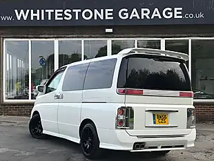 Used 2020 Nissan Elgrand Rider S White - Interior and Exterior details 6