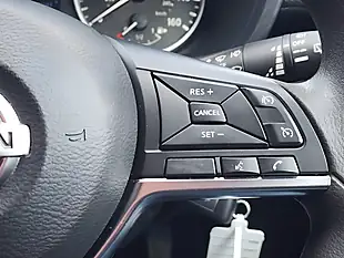 Used 2020 Nissan Juke Acenta Blue - Interior and Exterior details 15