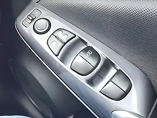 Used 2020 Nissan Juke Acenta Blue - Interior and Exterior details 17