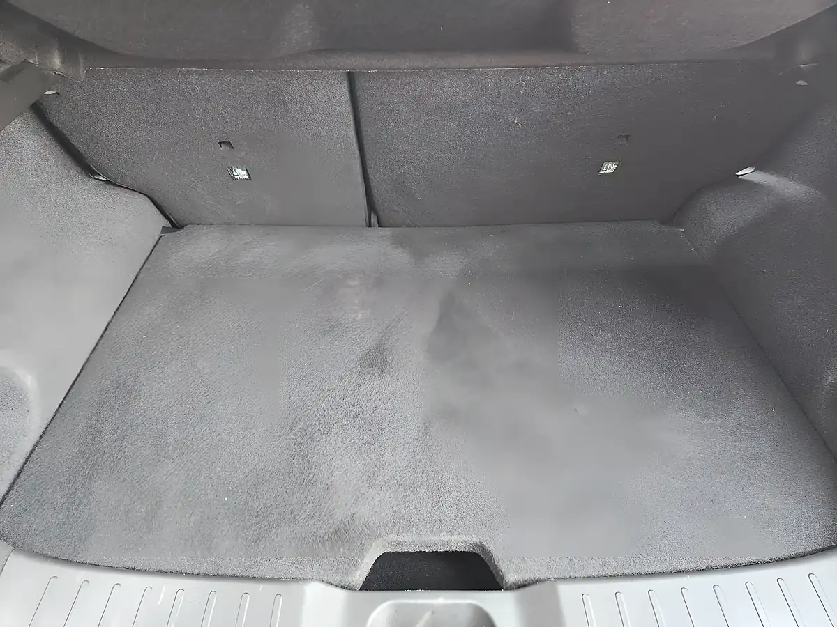 Used 2020 Nissan Juke Acenta Blue - Interior and Exterior details 19