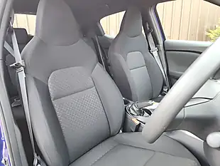 Used 2020 Nissan Juke Acenta Blue - Interior and Exterior details 6