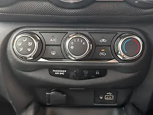Used 2020 Nissan Juke Acenta - Interior and Exterior details 11