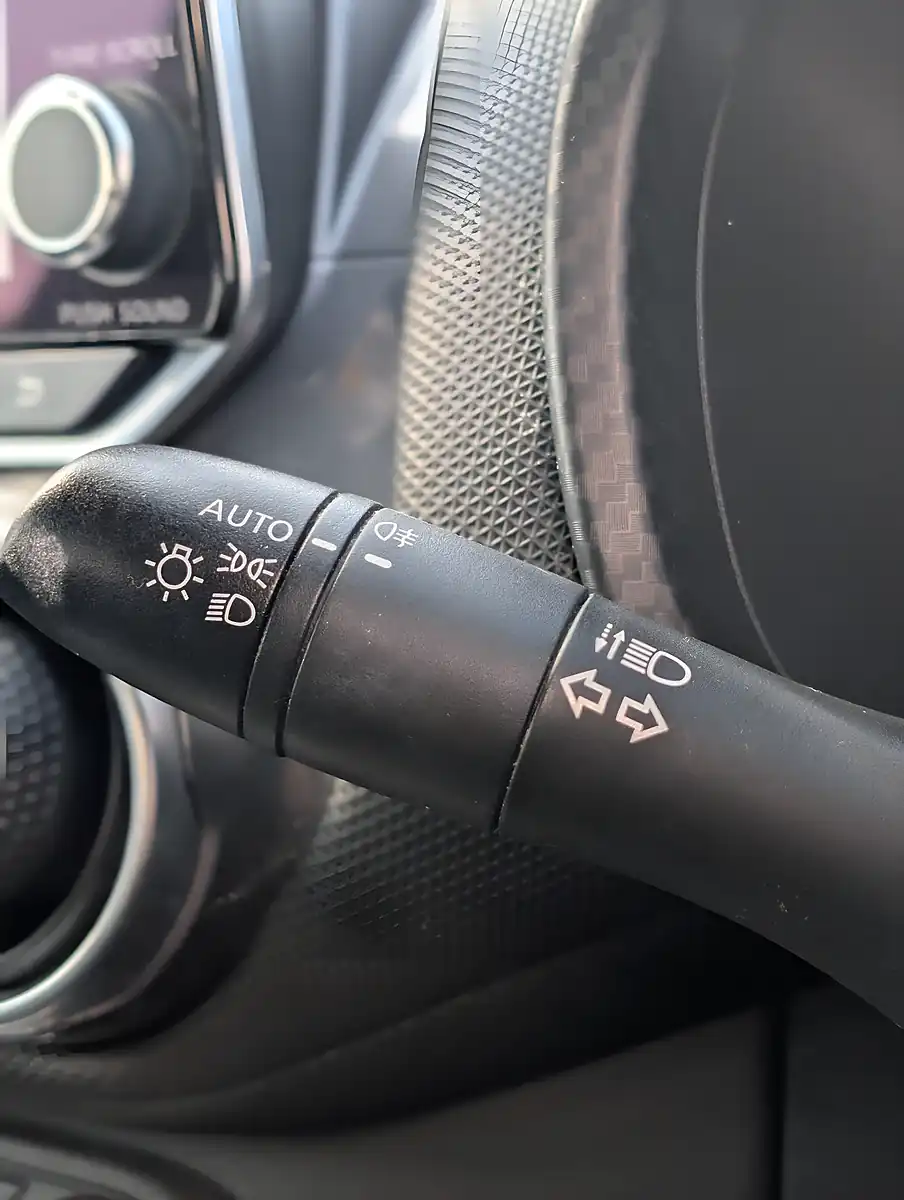Used 2020 Nissan Juke Acenta - Interior and Exterior details 13