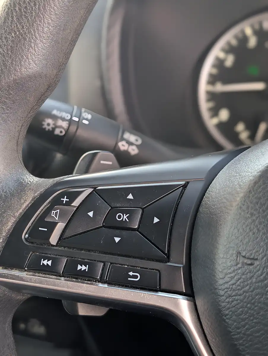 Used 2020 Nissan Juke Acenta - Interior and Exterior details 17