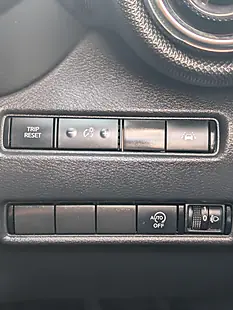 Used 2020 Nissan Juke Acenta - Interior and Exterior details 18