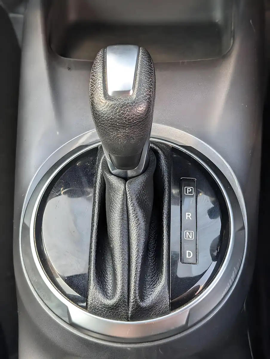 Used 2020 Nissan Juke Acenta - Interior and Exterior details 8