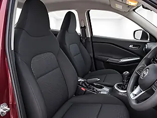 Used 2020 Nissan Juke Acenta Red - Interior and Exterior details 10