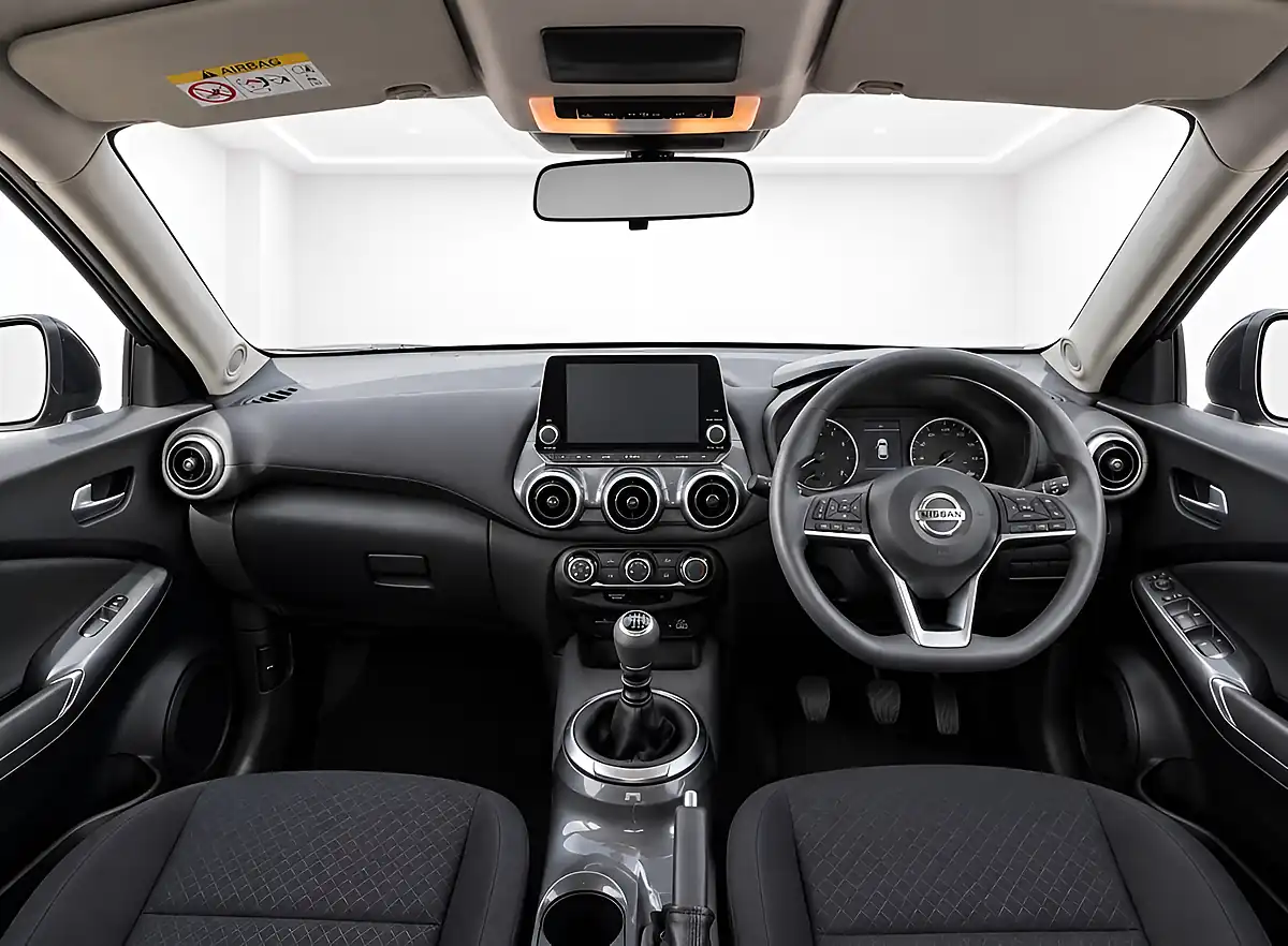 Used 2020 Nissan Juke Acenta Red - Interior and Exterior details 12