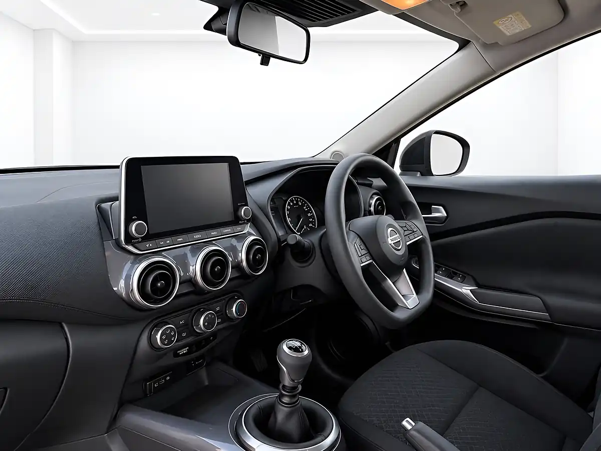Used 2020 Nissan Juke Acenta Red - Interior and Exterior details 8