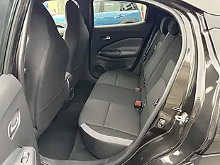 Used 2020 Nissan Juke N-Connecta Black - Interior and Exterior details 18