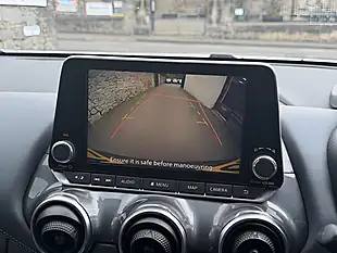 Used 2020 Nissan Juke N-Connecta Black - Interior and Exterior details 8