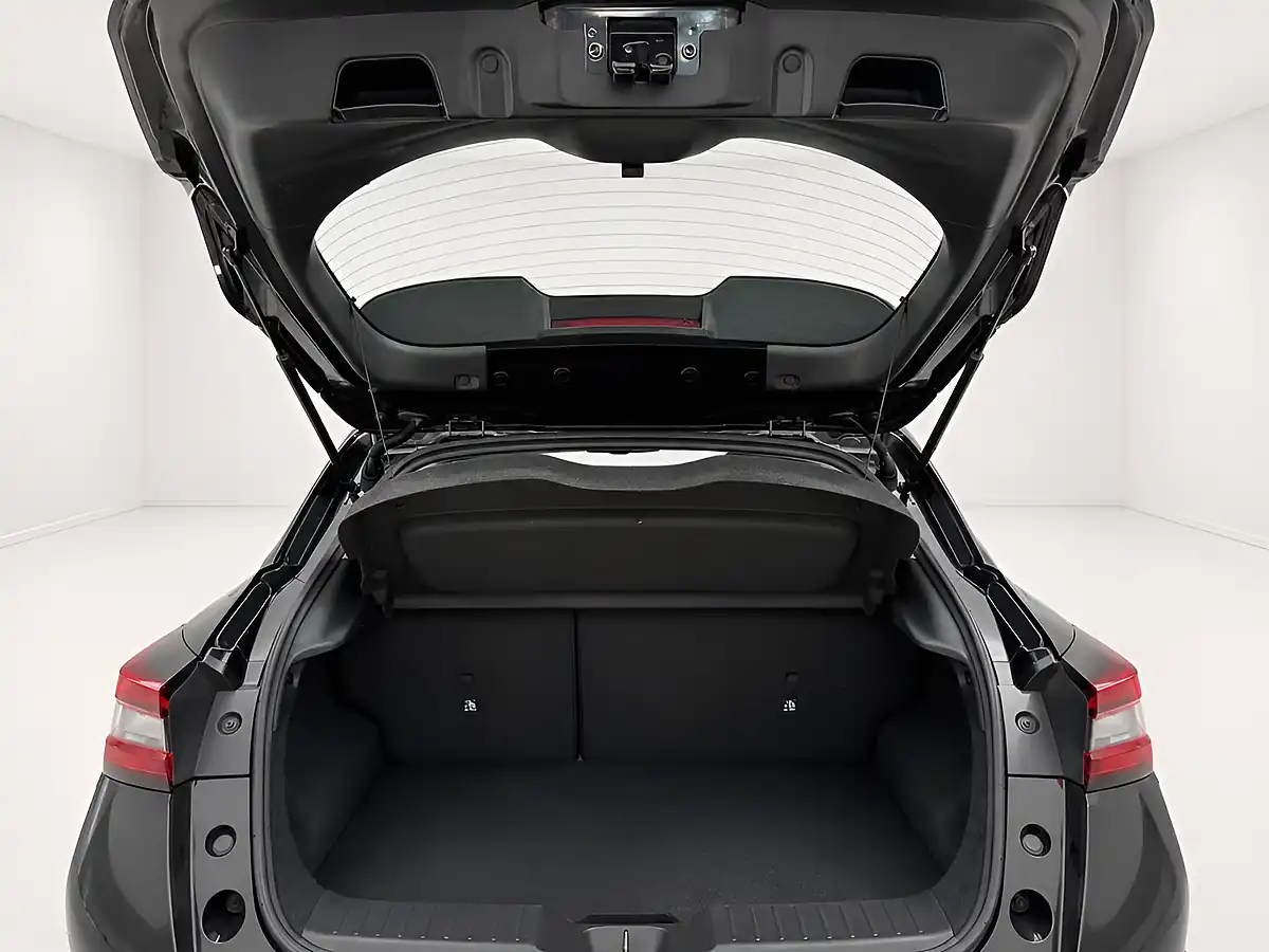 Used 2020 Nissan Juke N-Connecta Black - Interior and Exterior details 12