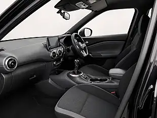 Used 2020 Nissan Juke N-Connecta Black - Interior and Exterior details 9