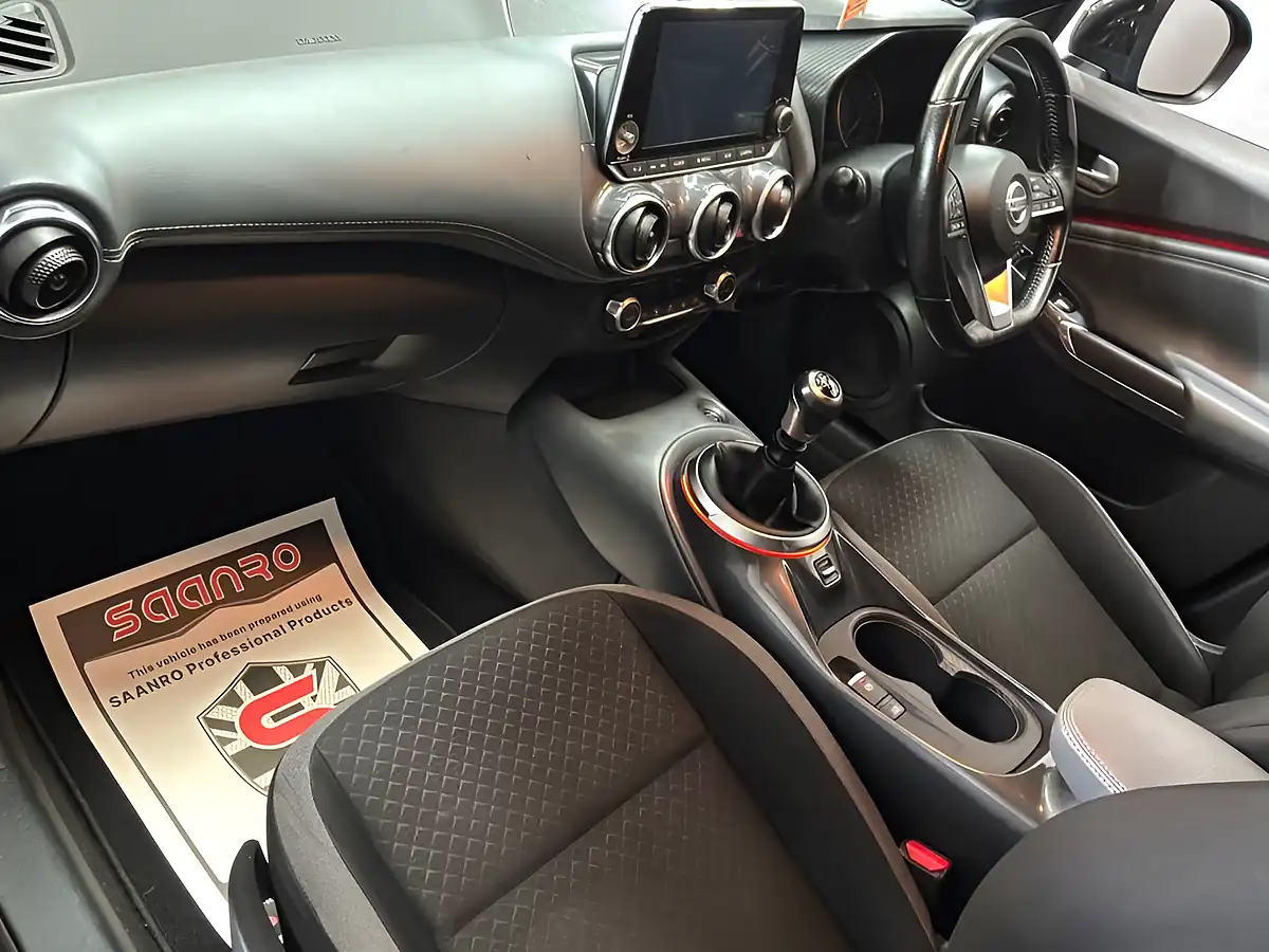 Used 2020 Nissan Juke N-Connecta Black - Interior and Exterior details 11