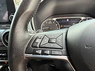 Used 2020 Nissan Juke N-Connecta Black - Interior and Exterior details 15