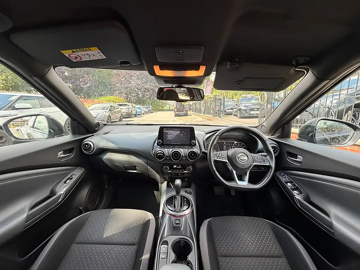 Used 2020 Nissan Juke N-Connecta Black - Interior and Exterior details 2