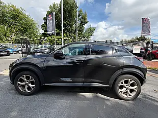 Used 2020 Nissan Juke N-Connecta Black - Interior and Exterior details 6