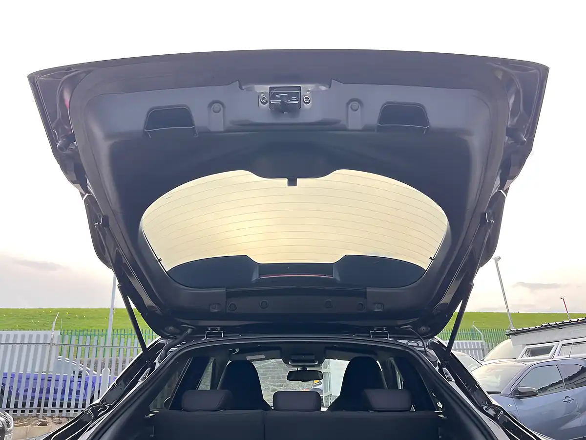 Used 2020 Nissan Juke N-Connecta Black - Interior and Exterior details 19