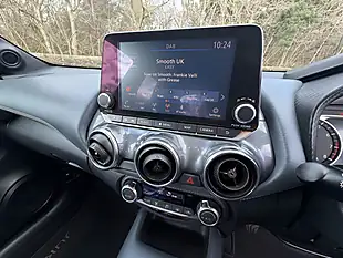Used 2020 Nissan Juke N-Connecta Black - Interior and Exterior details 10