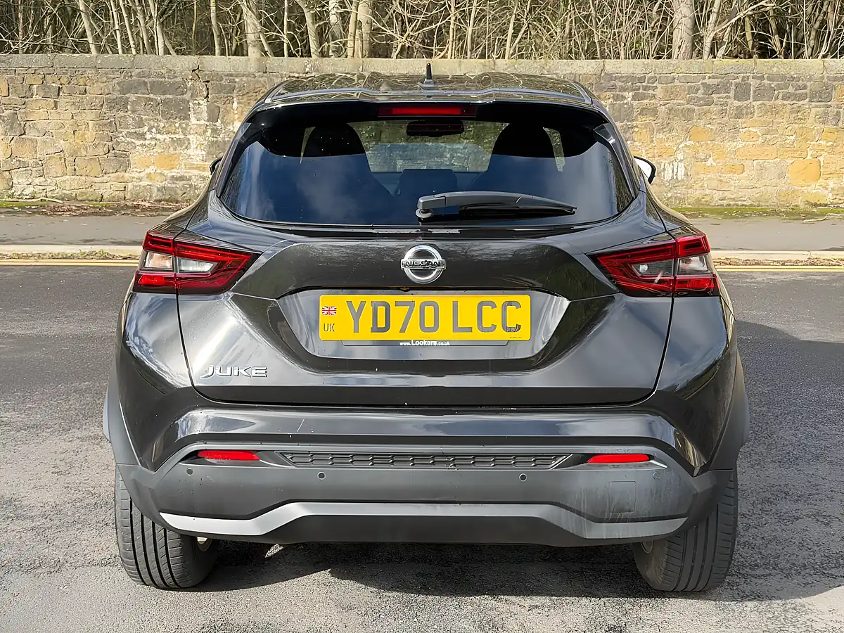 Used 2020 Nissan Juke N-Connecta Black - Interior and Exterior details 13