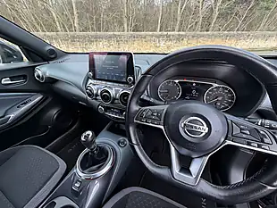 Used 2020 Nissan Juke N-Connecta Black - Interior and Exterior details 16