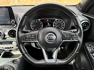 Used 2020 Nissan Juke N-Connecta Black - Interior and Exterior details 4