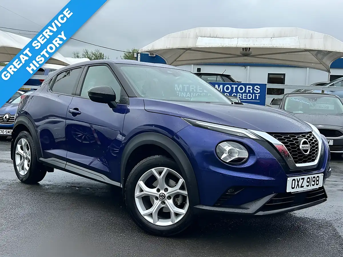Used 2020 Nissan Juke N-Connecta Blue - Front View