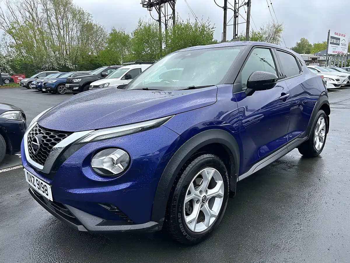 Used 2020 Nissan Juke N-Connecta Blue - Interior and Exterior details 16