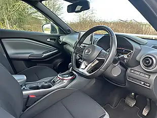 Used 2020 Nissan Juke N-Connecta Grey - Interior and Exterior details 16
