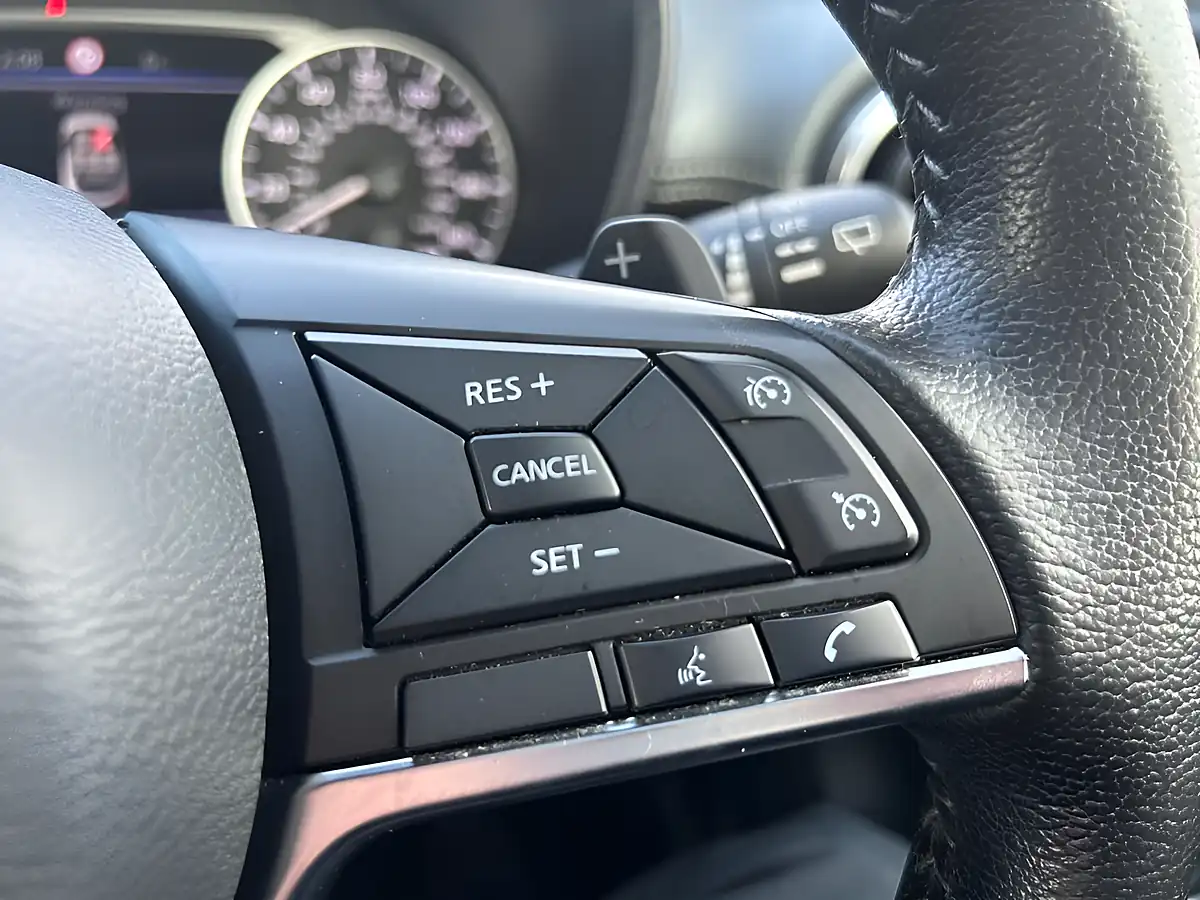 Used 2020 Nissan Juke N-Connecta Grey - Interior and Exterior details 19