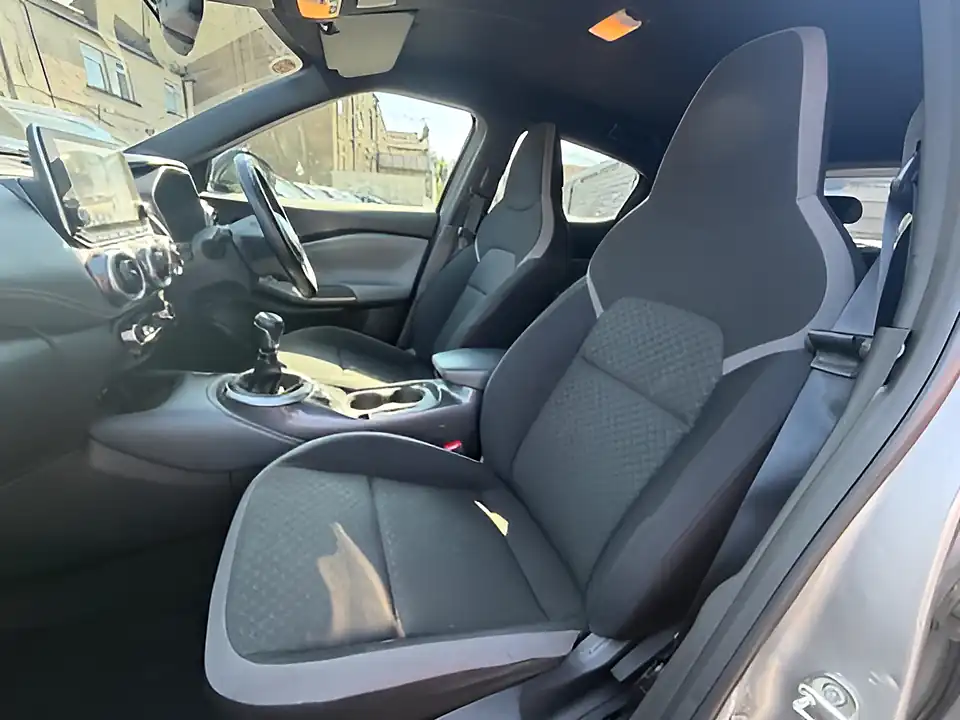Used 2020 Nissan Juke N-Connecta Silver - Interior and Exterior details 14