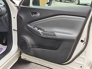 Used 2020 Nissan Juke N-Connecta White - Interior and Exterior details 10