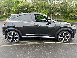 Used 2020 Nissan Juke Tekna Black - Interior and Exterior details 4