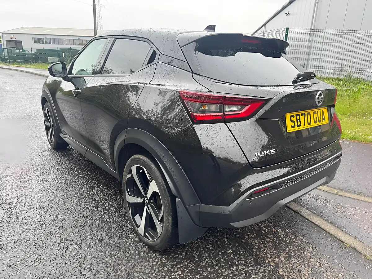 Used 2020 Nissan Juke Tekna Black - Interior and Exterior details 6