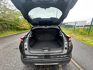 Used 2020 Nissan Juke Tekna Black - Interior and Exterior details 8
