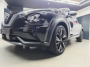 Used 2020 Nissan Juke Tekna+ Black - Interior and Exterior details 6